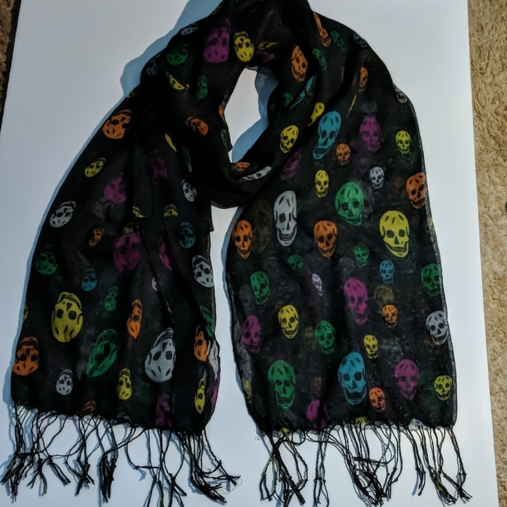 Rainbow Skull scarf